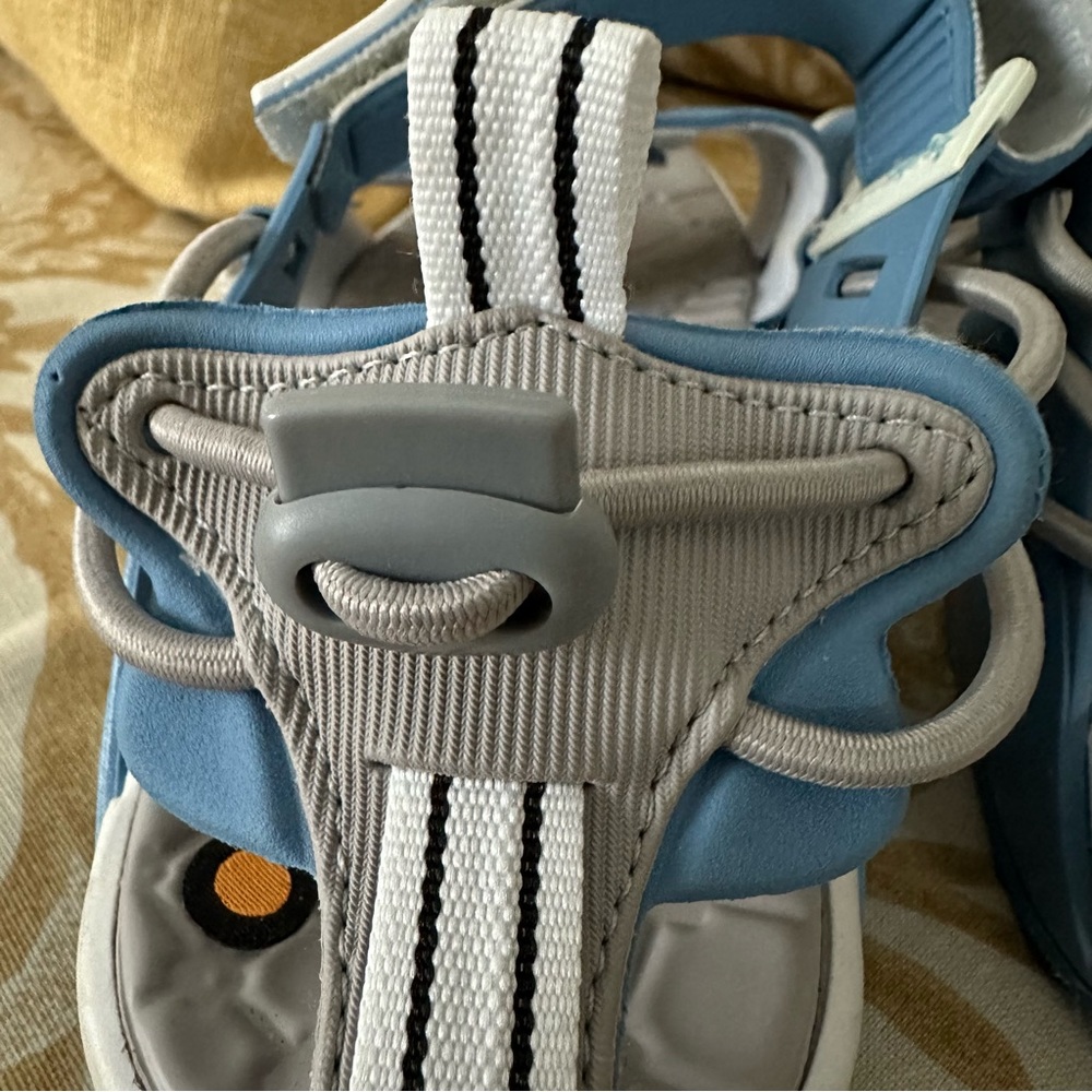 NWOT Rider Sandal - Picture 5 of 10